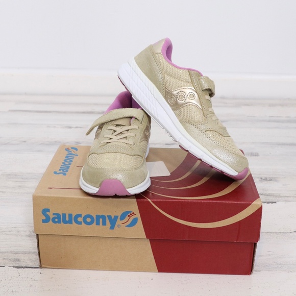 Saucony Girl's Jazz Lite Sneaker in Gold Sparkle 2 WIDE  new in box - Picture 1 of 9